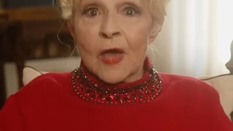 Brenda Lee sings 